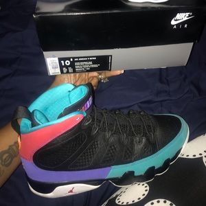 Jordan Retro 9s size 10.5